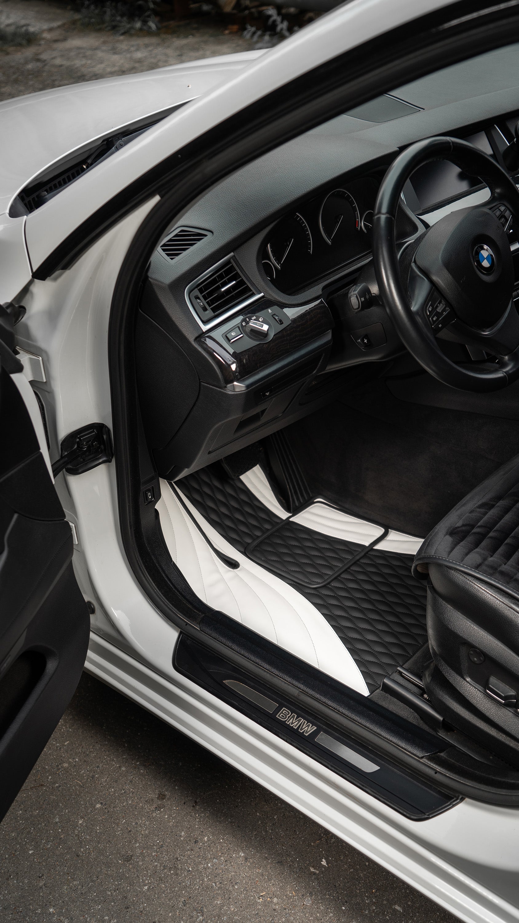 Luxury Custom Floor Mats for Infiniti