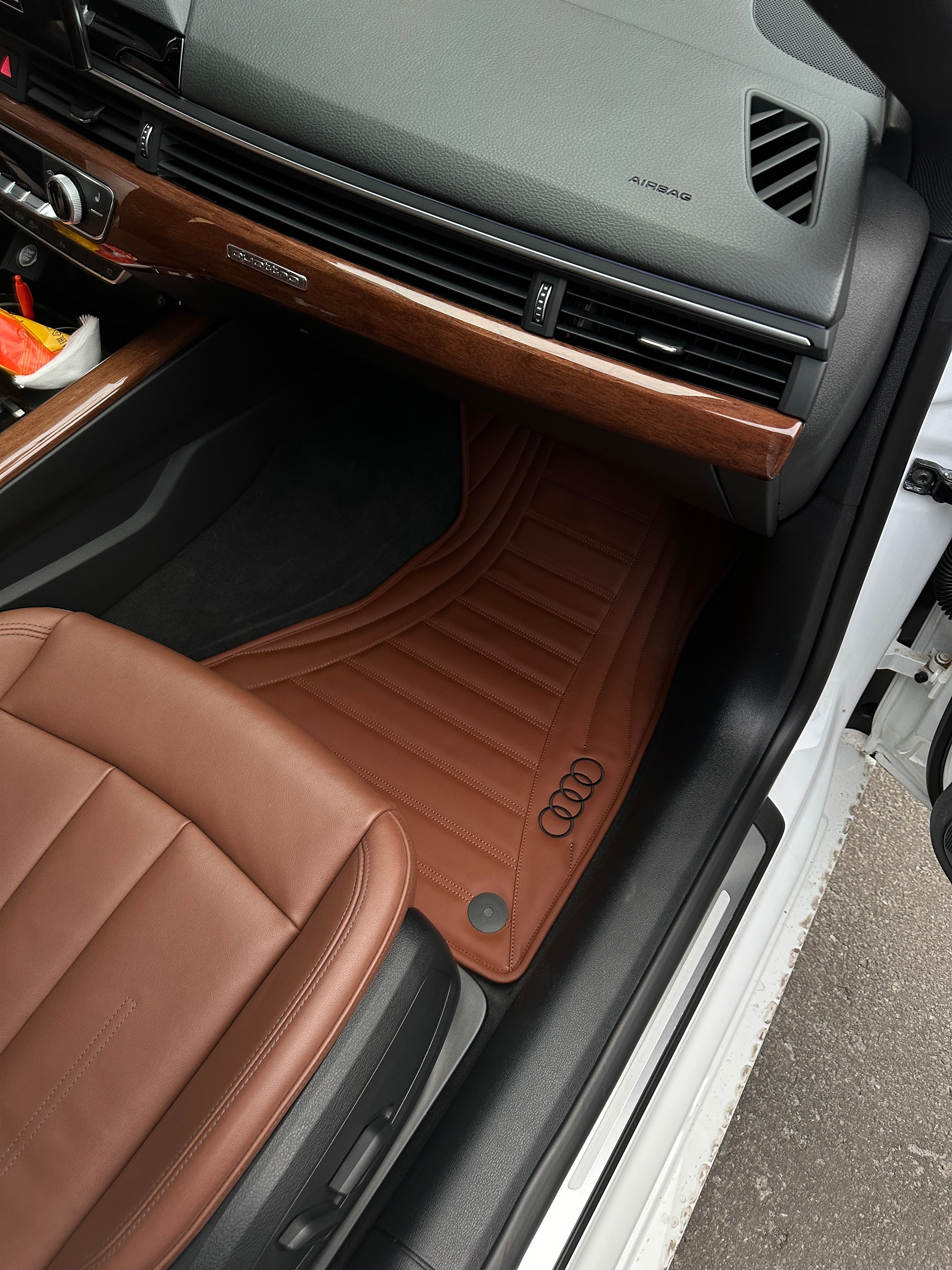 Luxury Custom Floor Mats for Audi