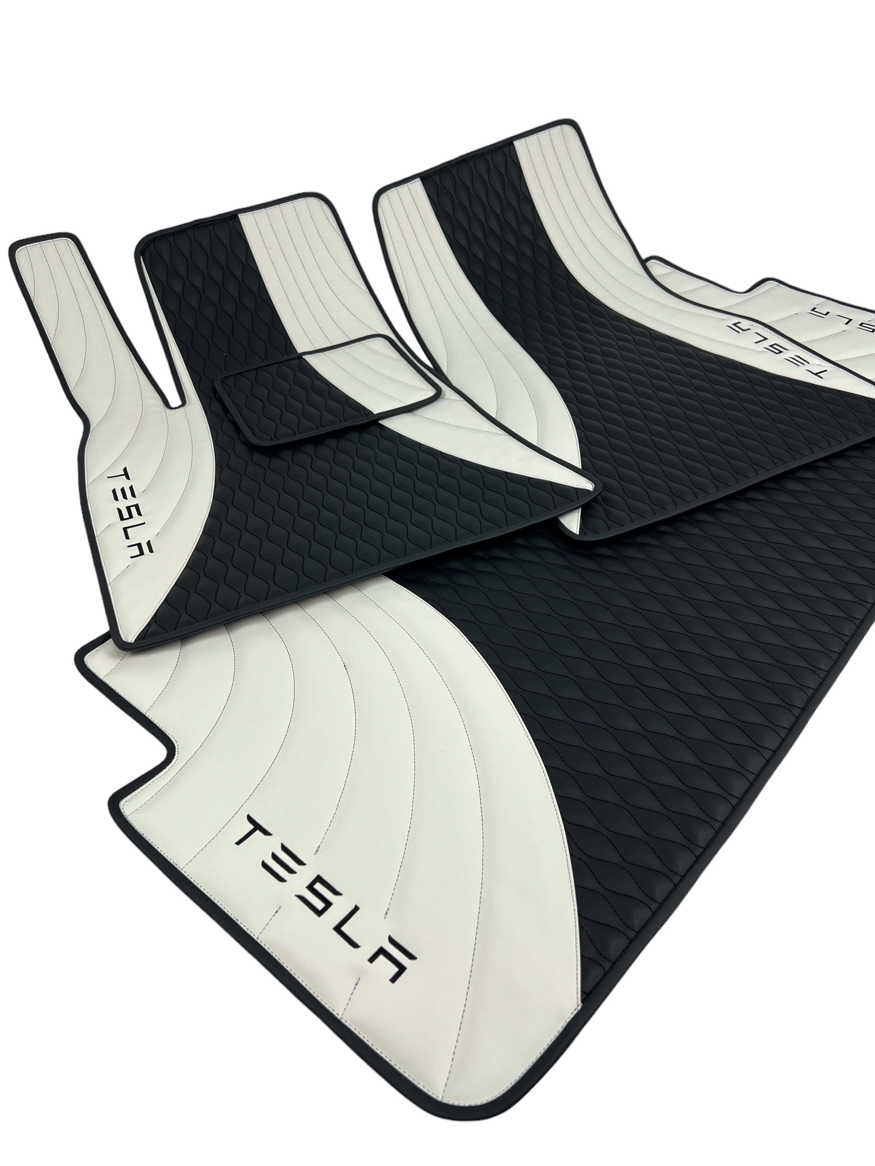 Luxuriöse Fußmatten nach Maß für Tesla