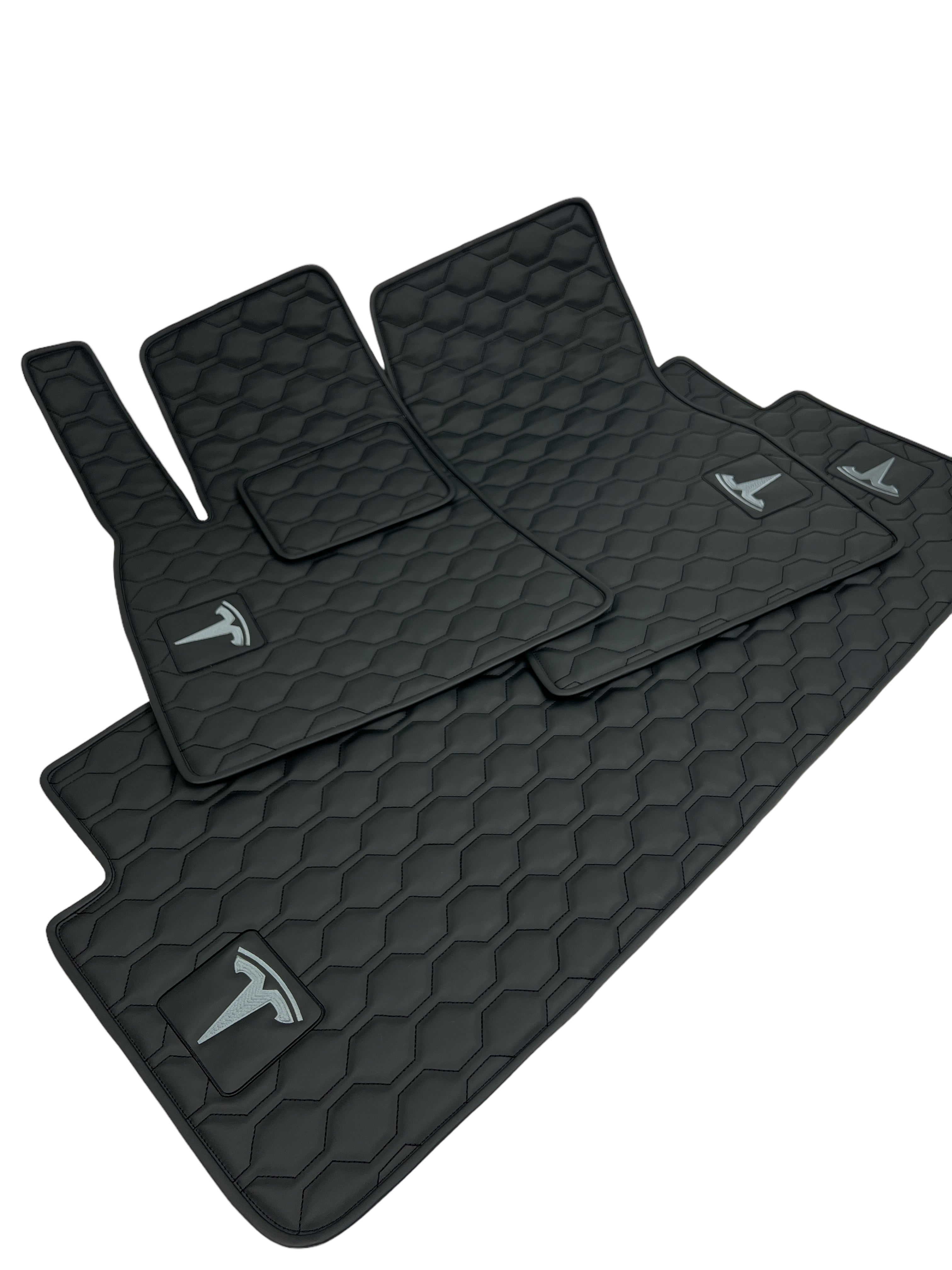 Luxuriöse Fußmatten nach Maß für Tesla