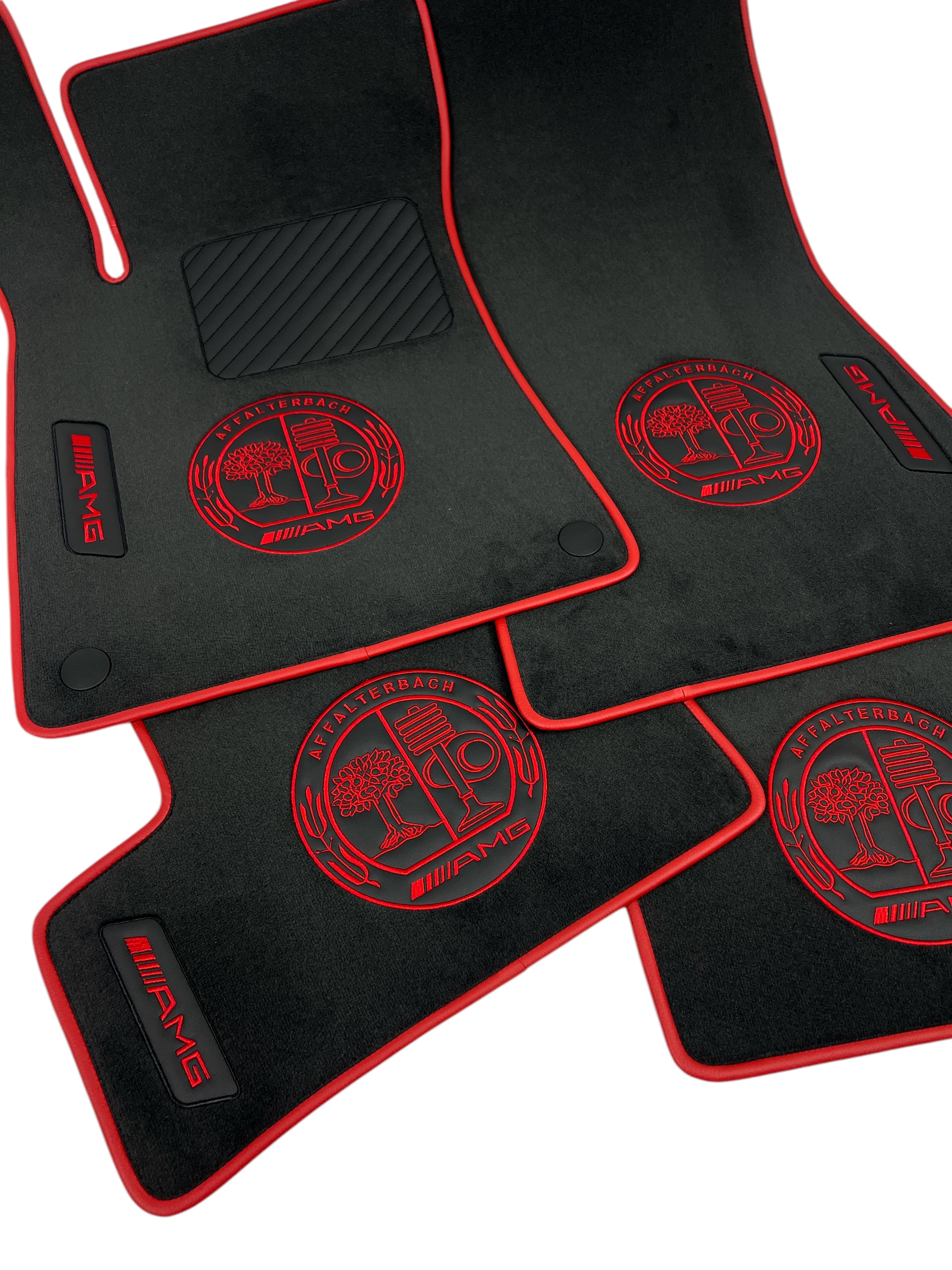 Premium-Matten nach Maß für alle Mercedes-Benz + Kofferraum + Kissen