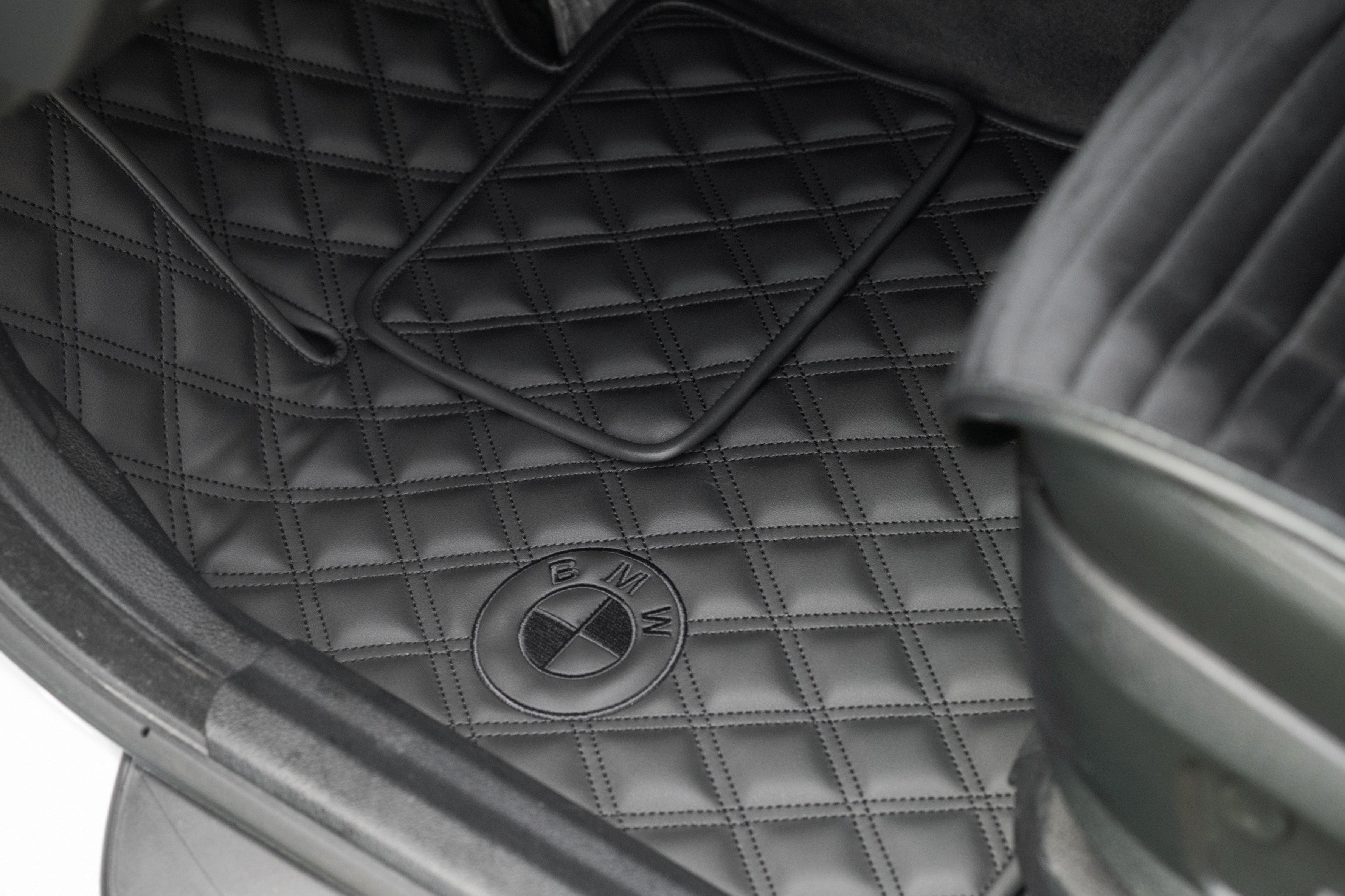 Car Floor Mats in "Double Rhombus" Design Total Black