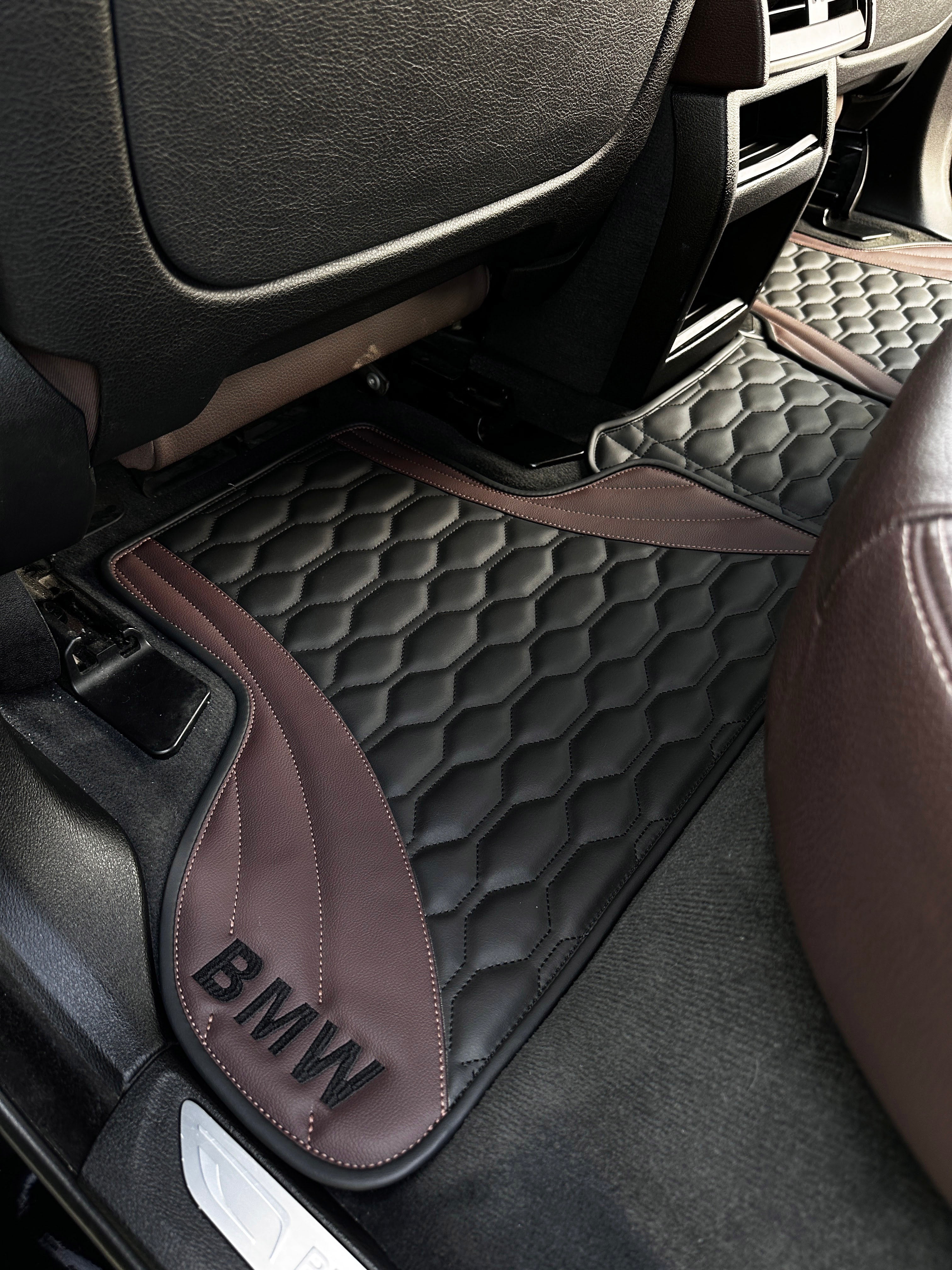 Car Floor Mats in "Figure Combination" Design Combined Black and Brown