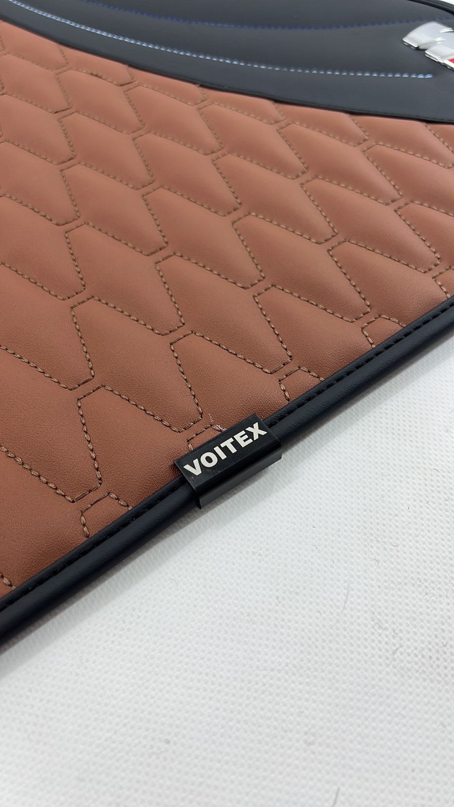 Luxuriöse Fußmatten nach Maß für BMW