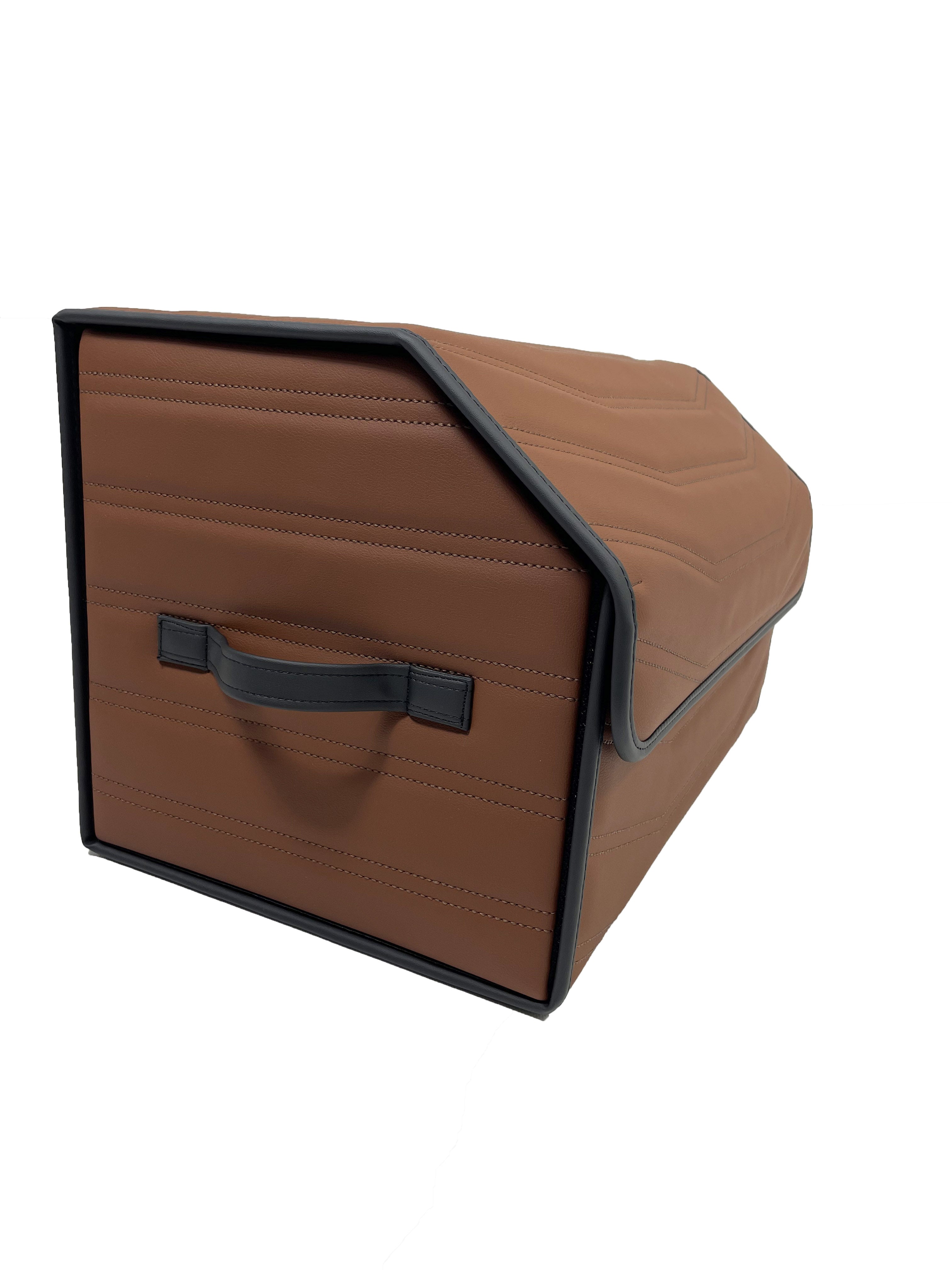 Organizer in the "Double Staple" design Brown with Black Enging