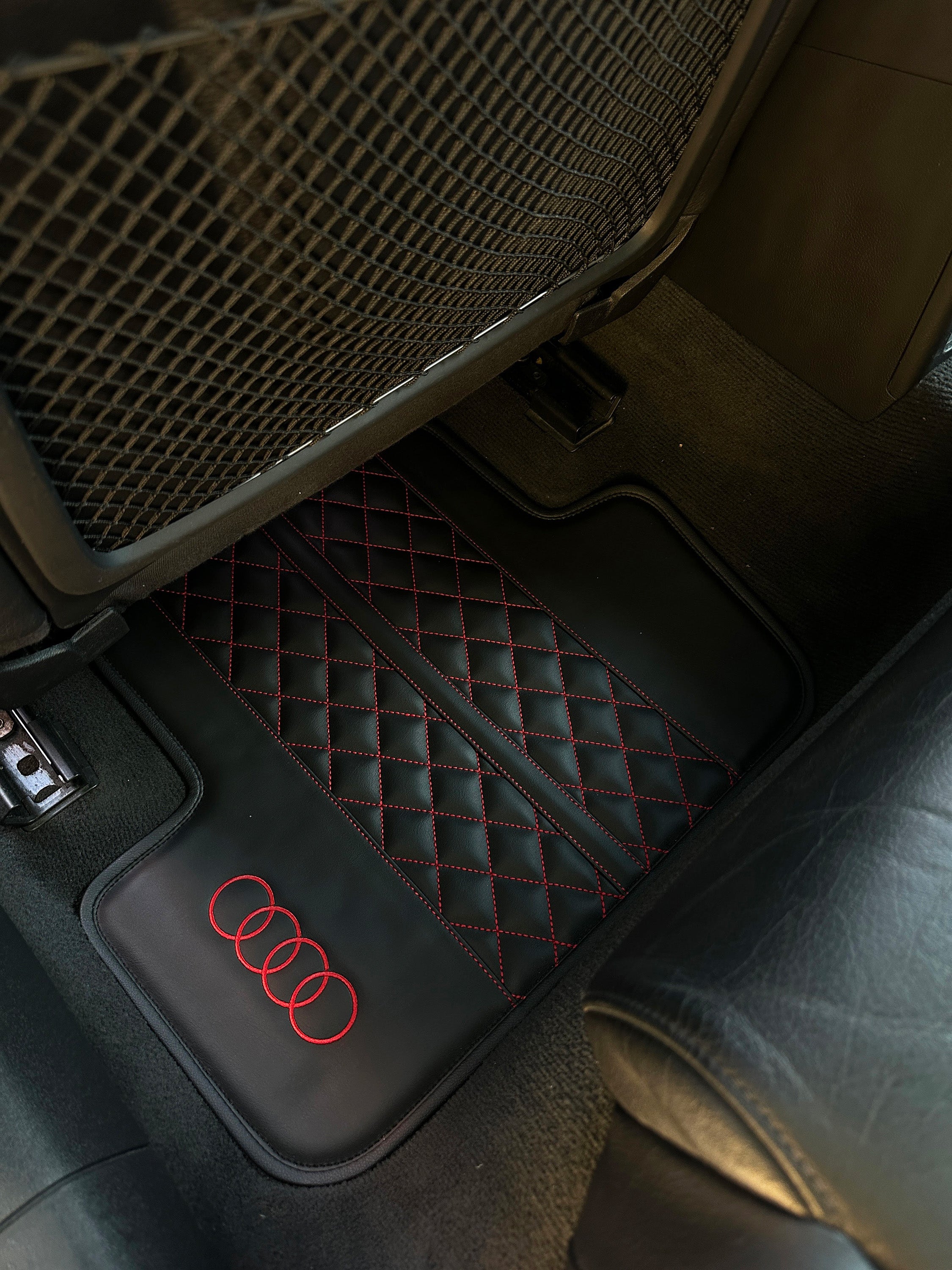 Car Floor Mats in "Highway" Design Black with Red Stitching