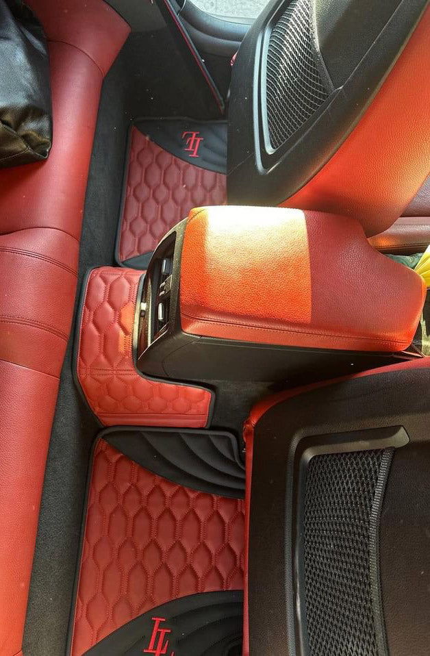 Car Floor Mats in "Figure Combination" Design Combined Black and Red