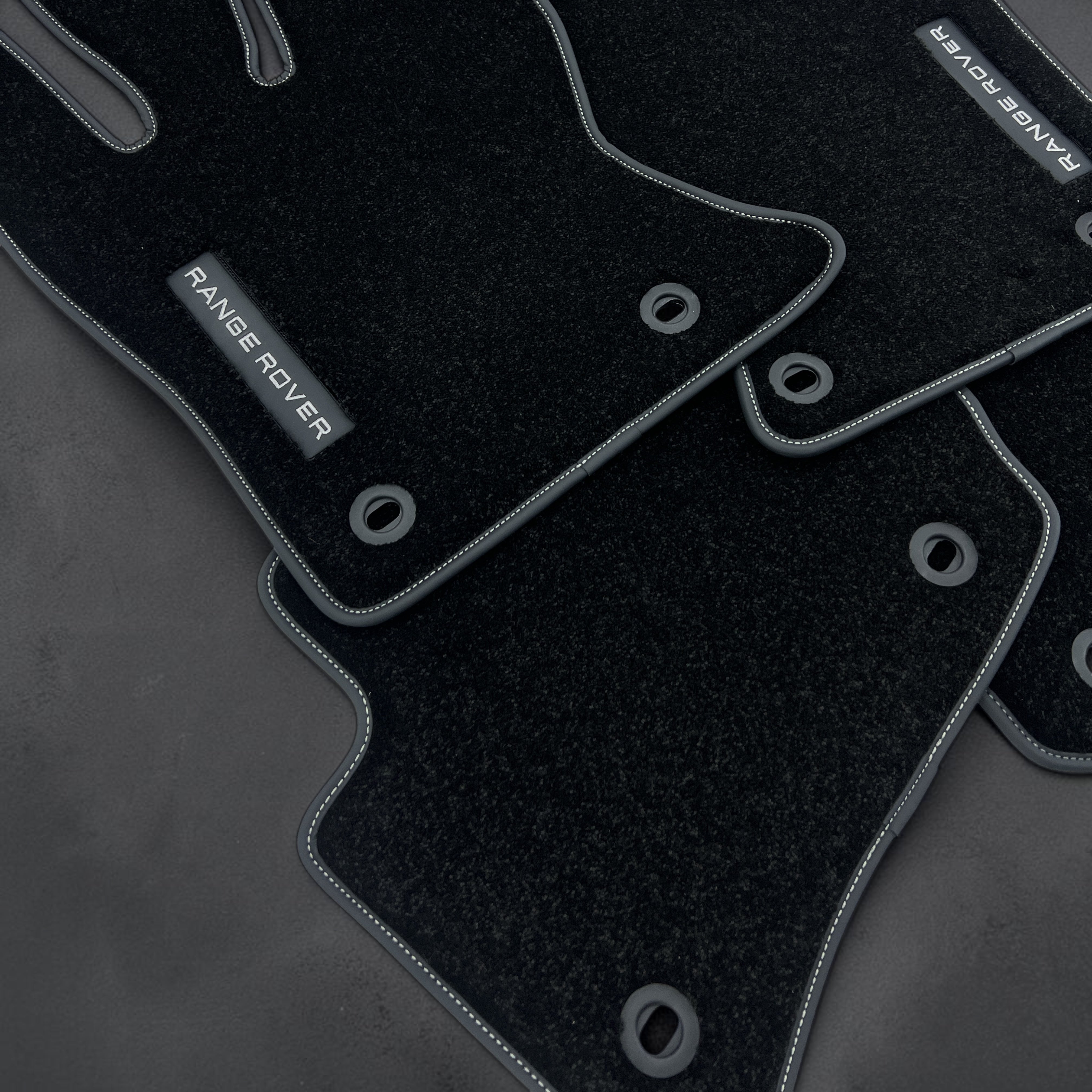 Premium custom carpet mats for Range Rover
