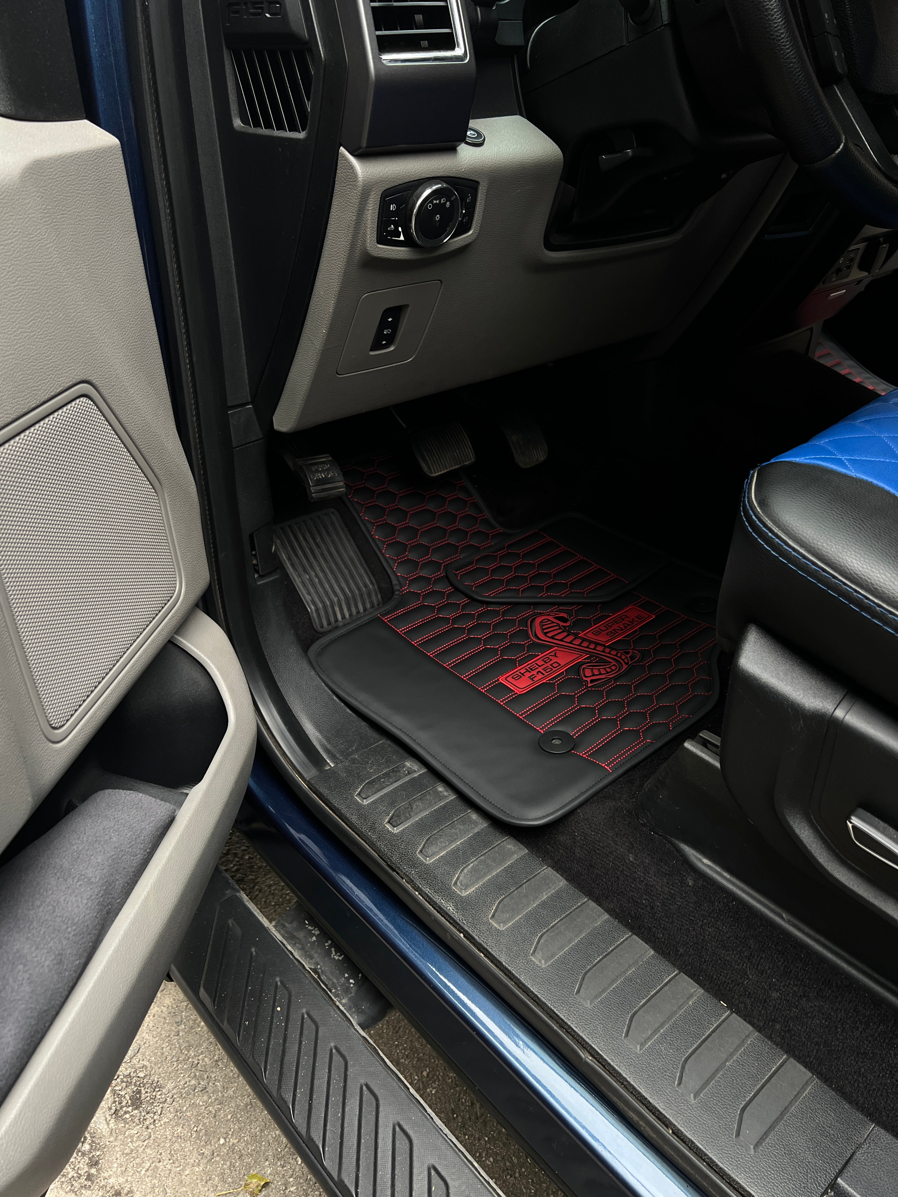 Floor Mats For The Shelby Ford F150 Super Snake (SuperCrew F150)