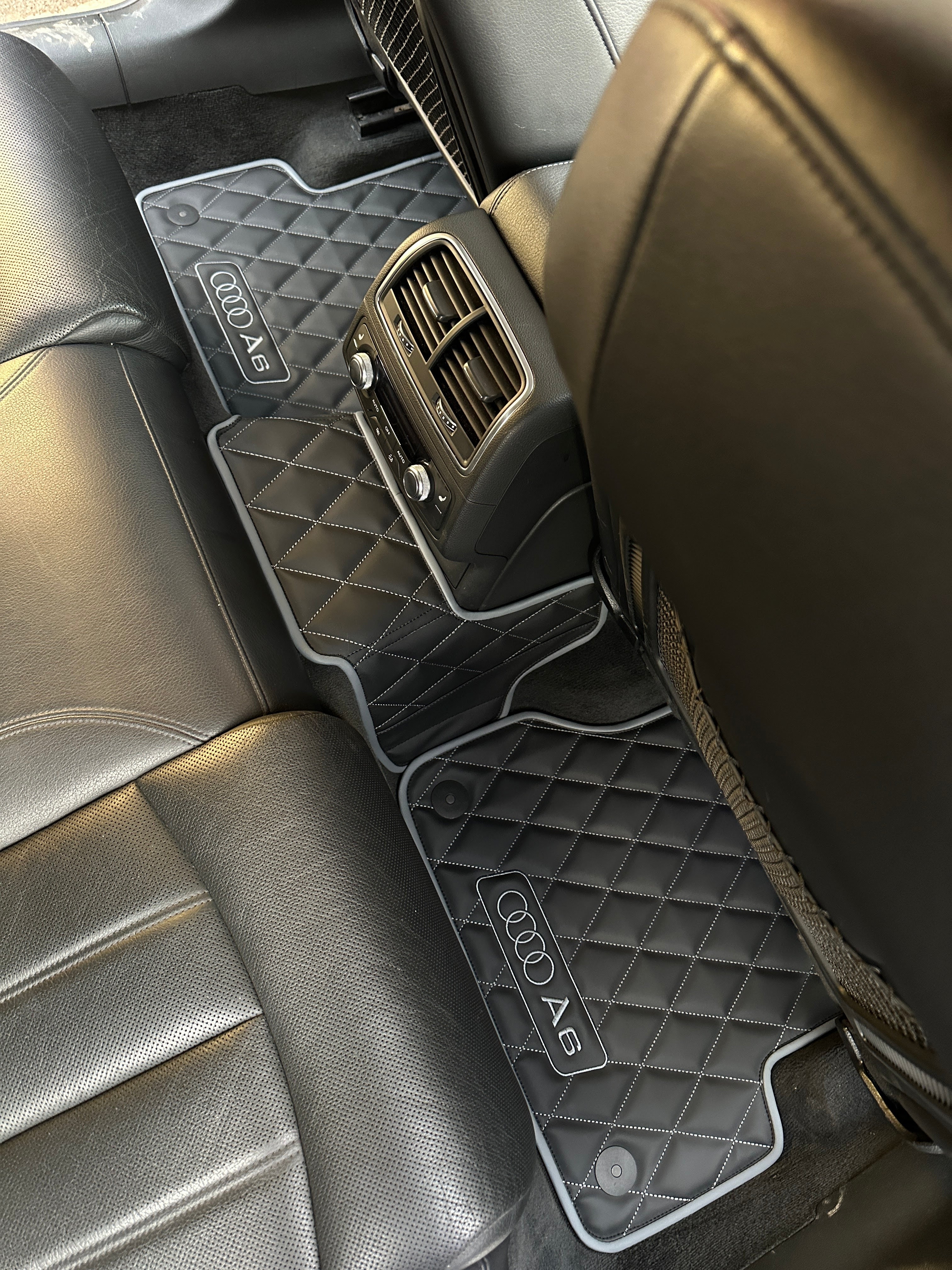 Car Floor Mats in "Rhombus" Design Black with Gray Stitching and Edging