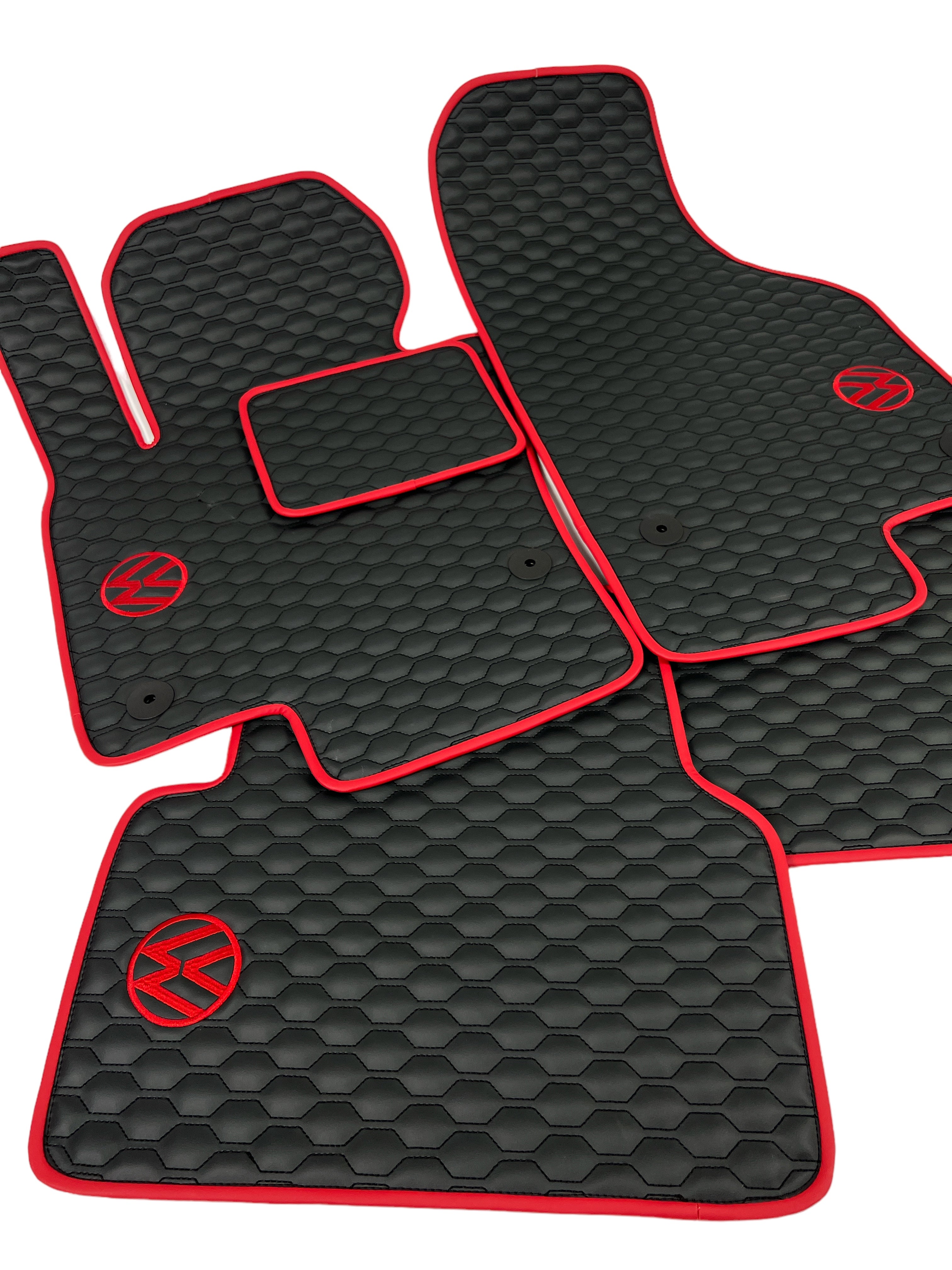 Car Floor Mats in "Small Comb" Design Black with Red Edging