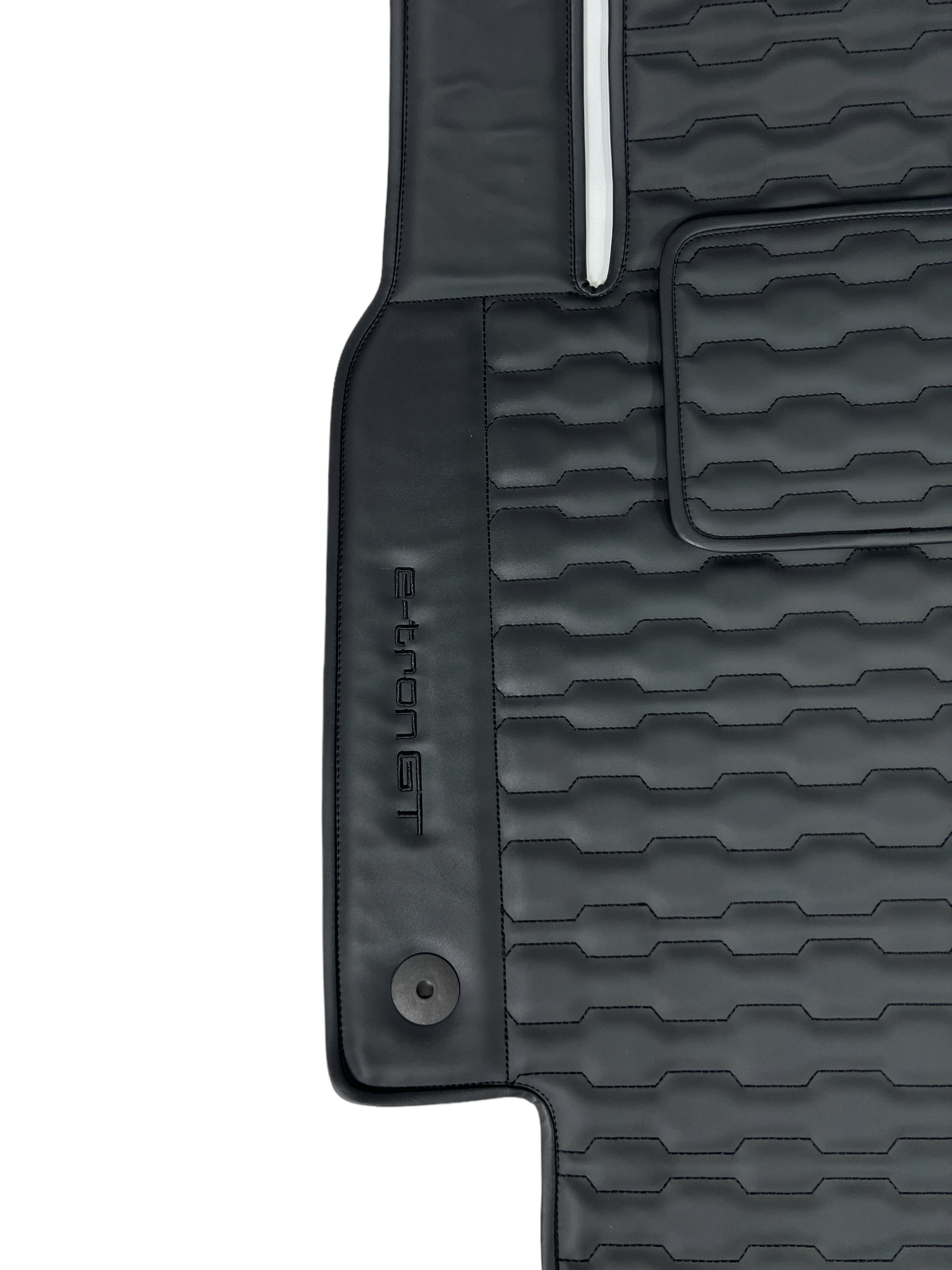 Car Floor Mats in "Etron" Design Total Black