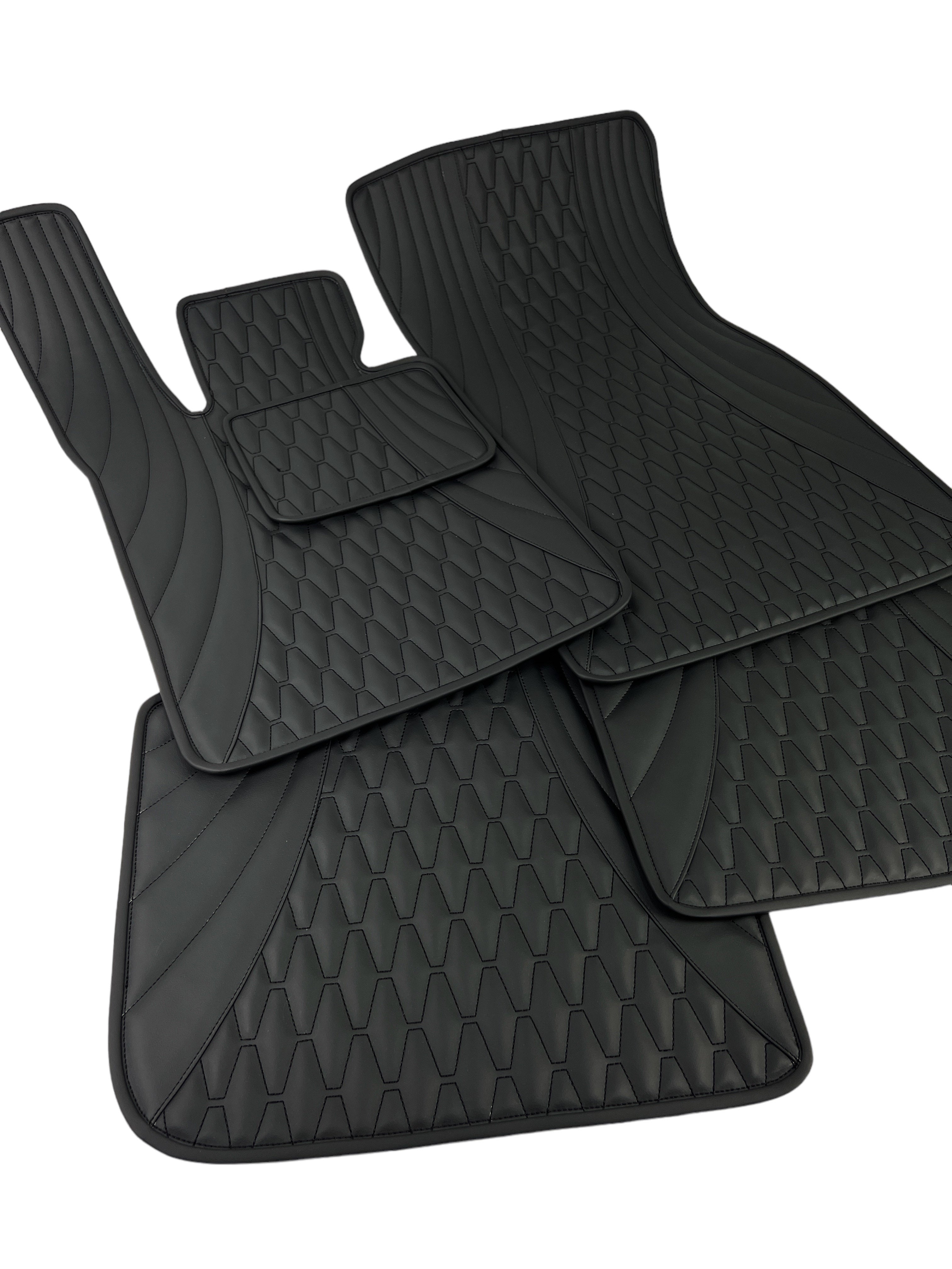 Car Floor Mats in "Figure Long Comb" Design Total Black