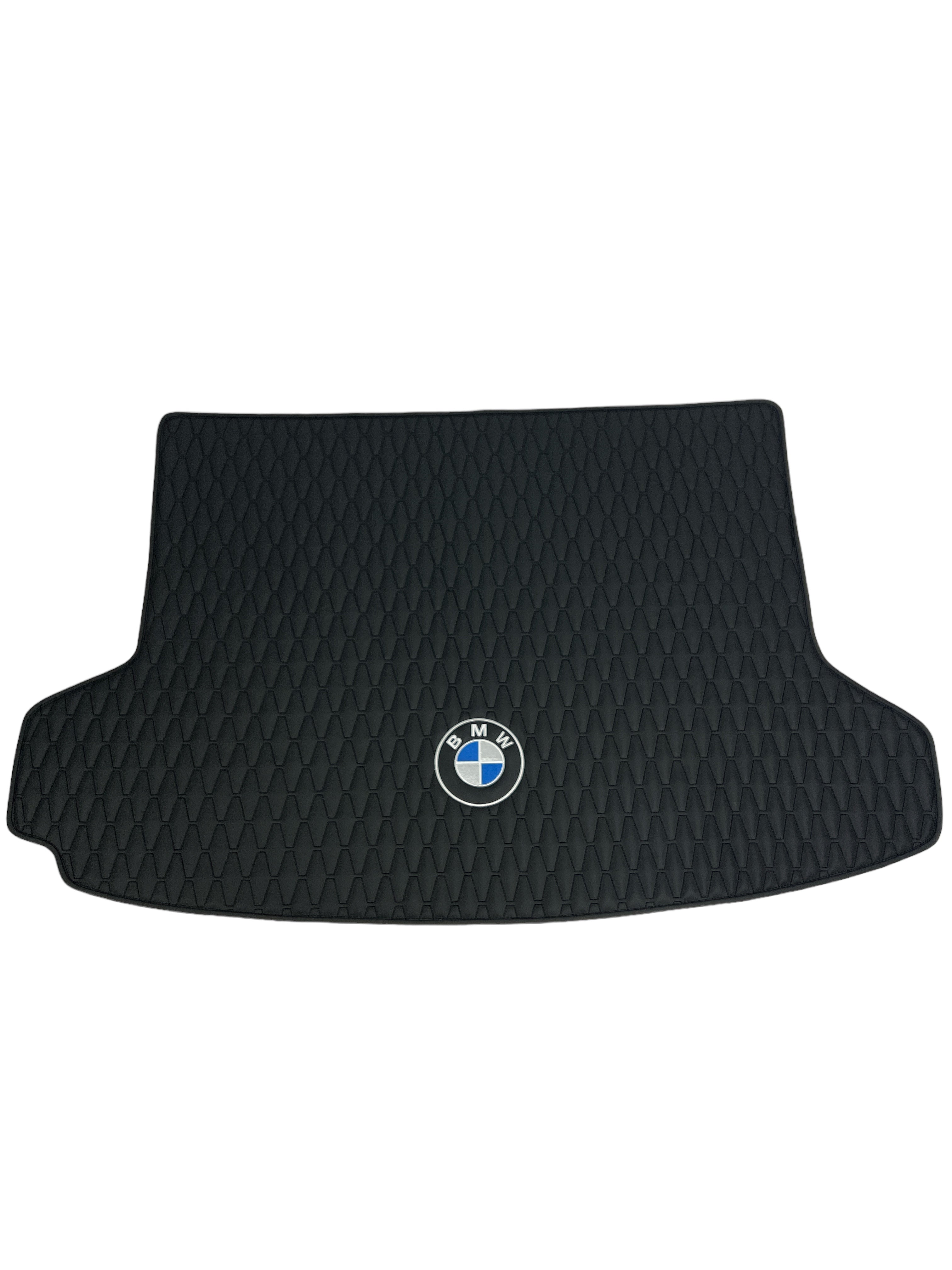 Black Trunk Mats in "Long comb" Design