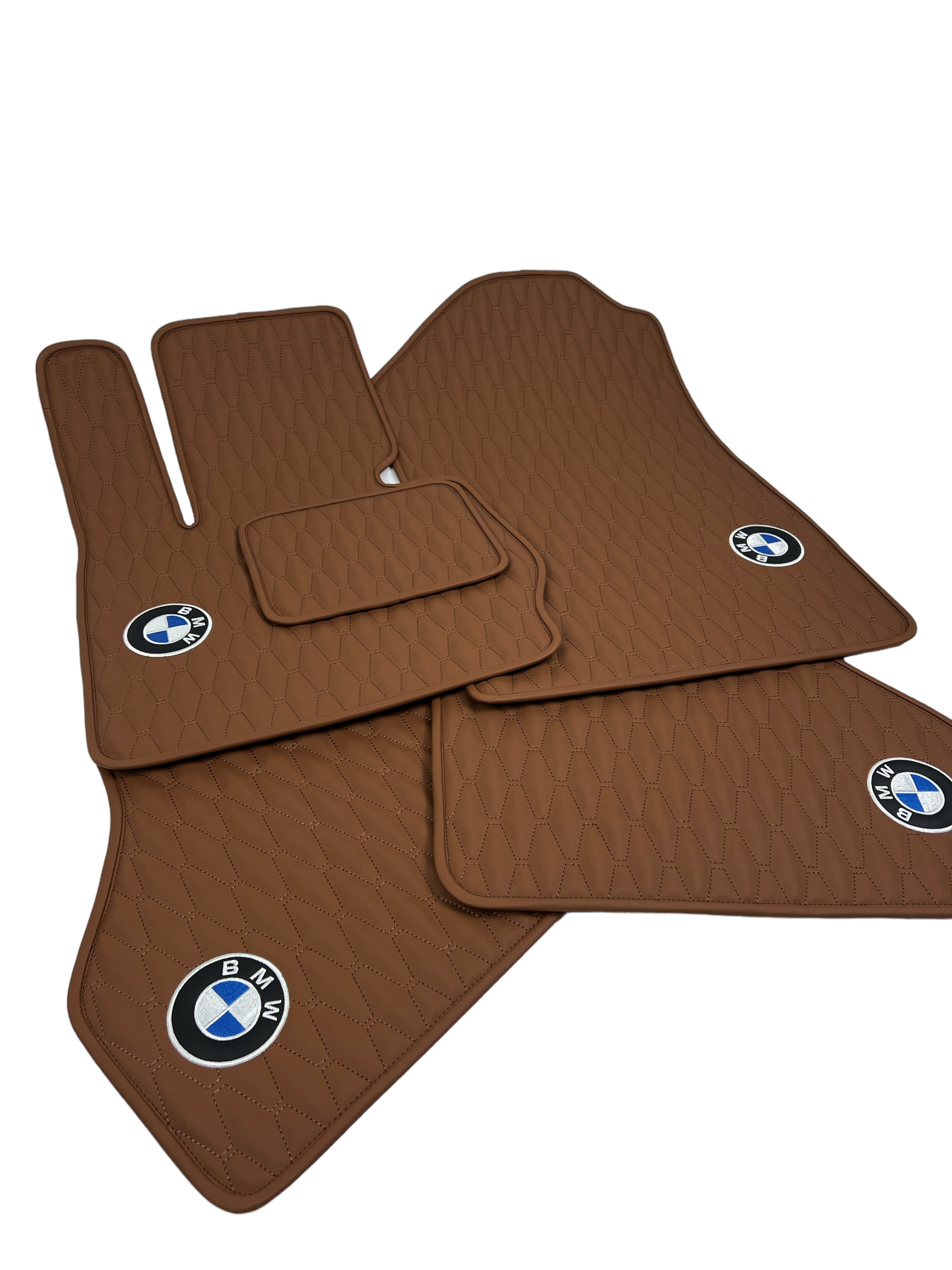 Car Floor Mats in "Long Comb" Design Total Brown