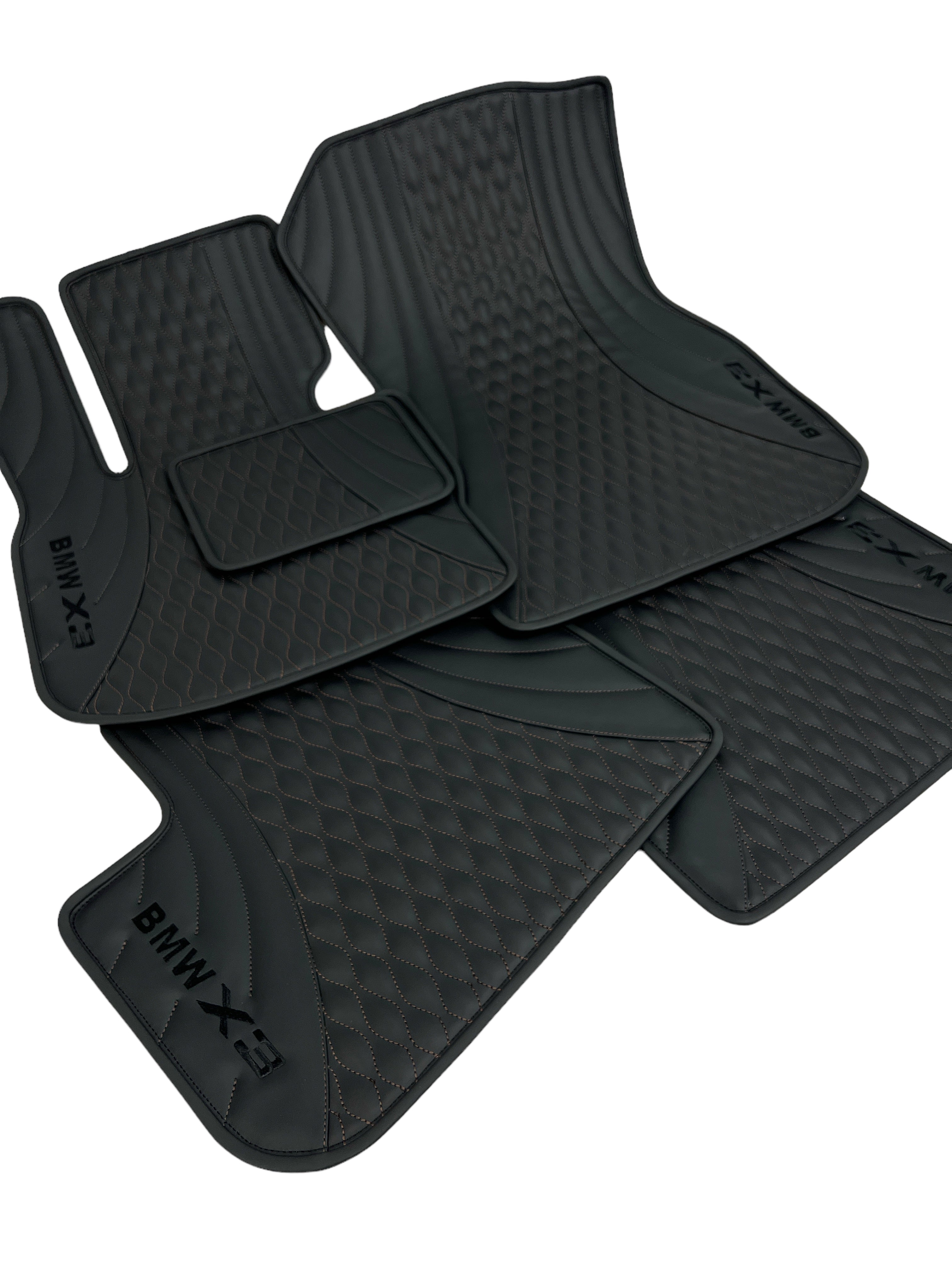 Car Floor Mats in "Figure Waves" Design Total Black