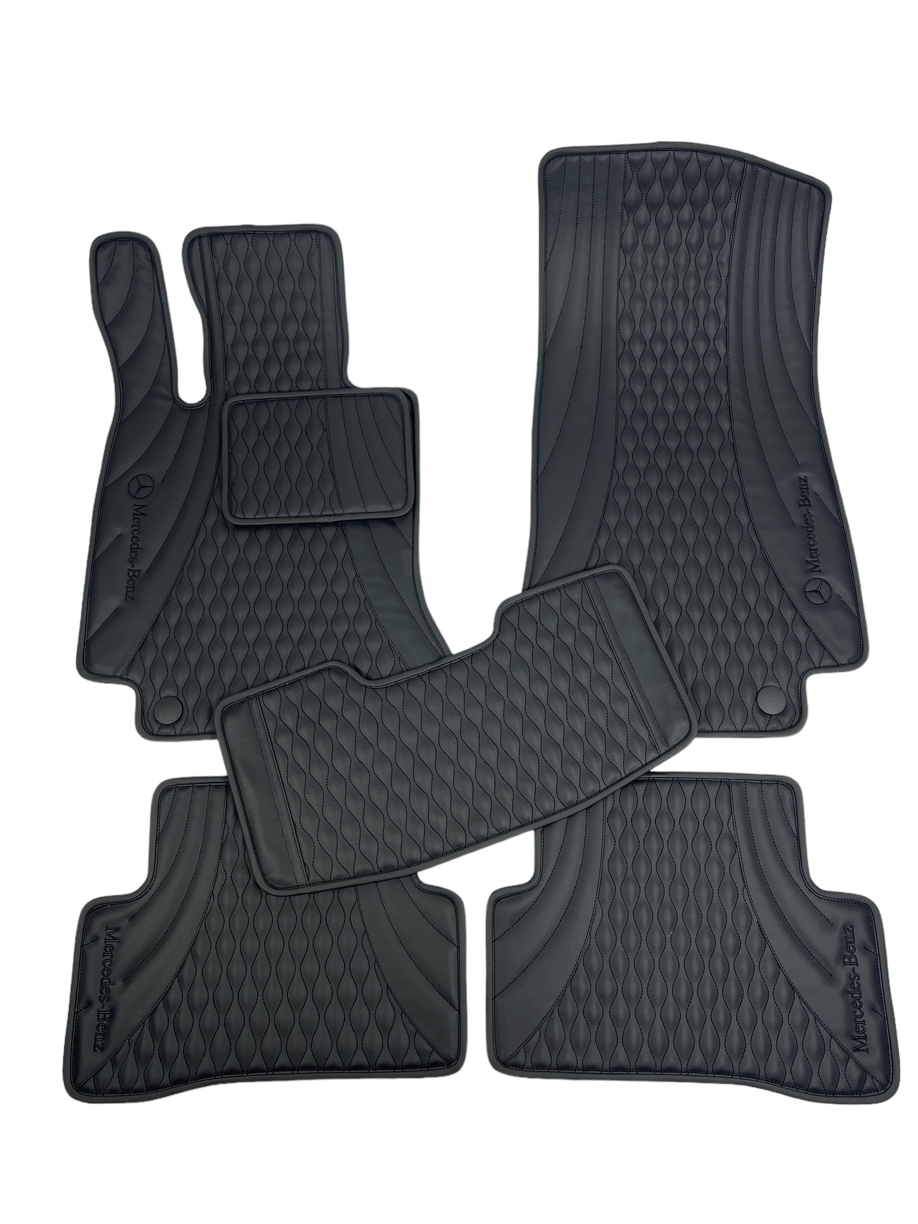 Car Floor Mats in "Figure Waves" Design Total Black