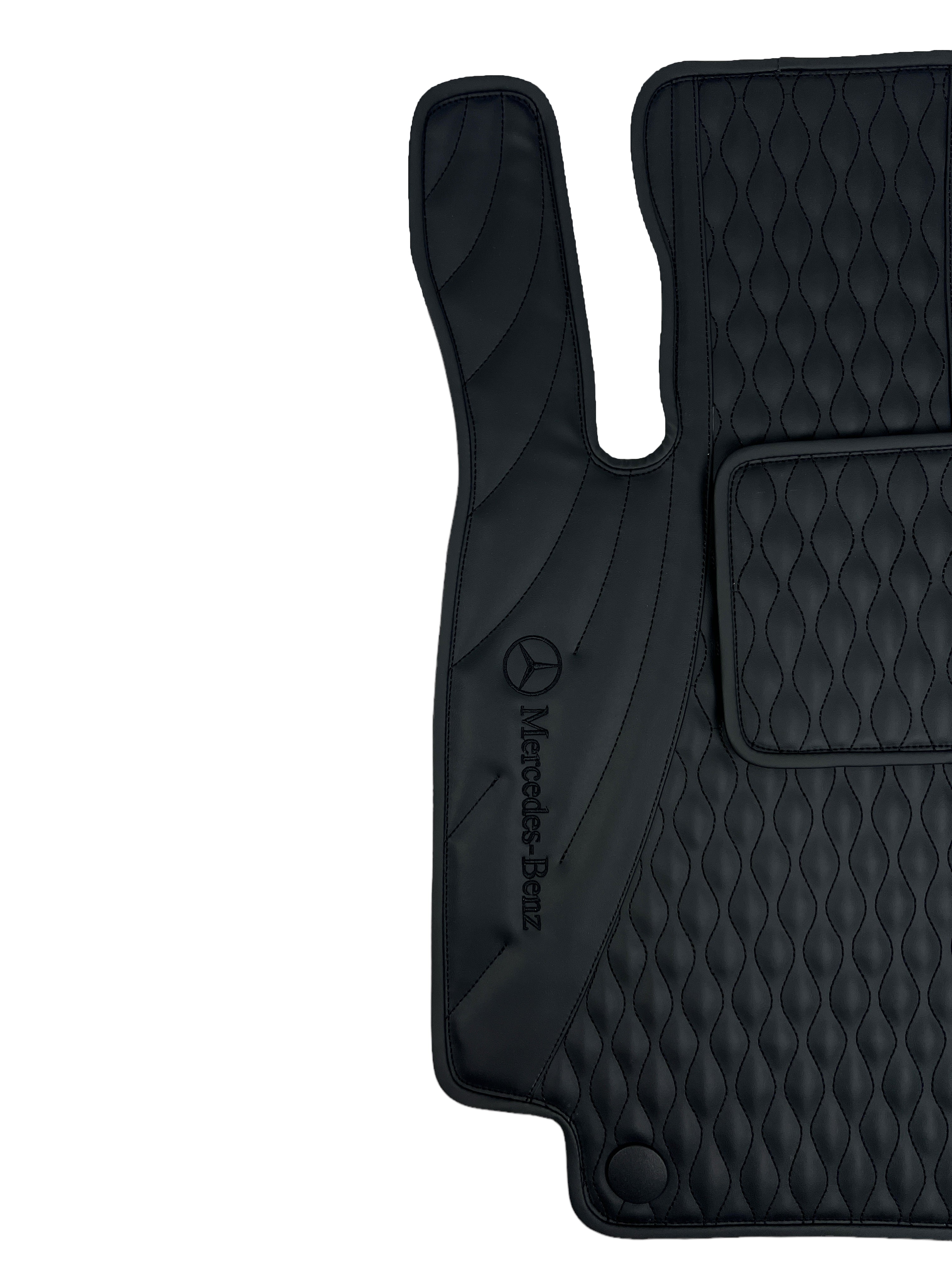 Car Floor Mats in "Figure Waves" Design Total Black