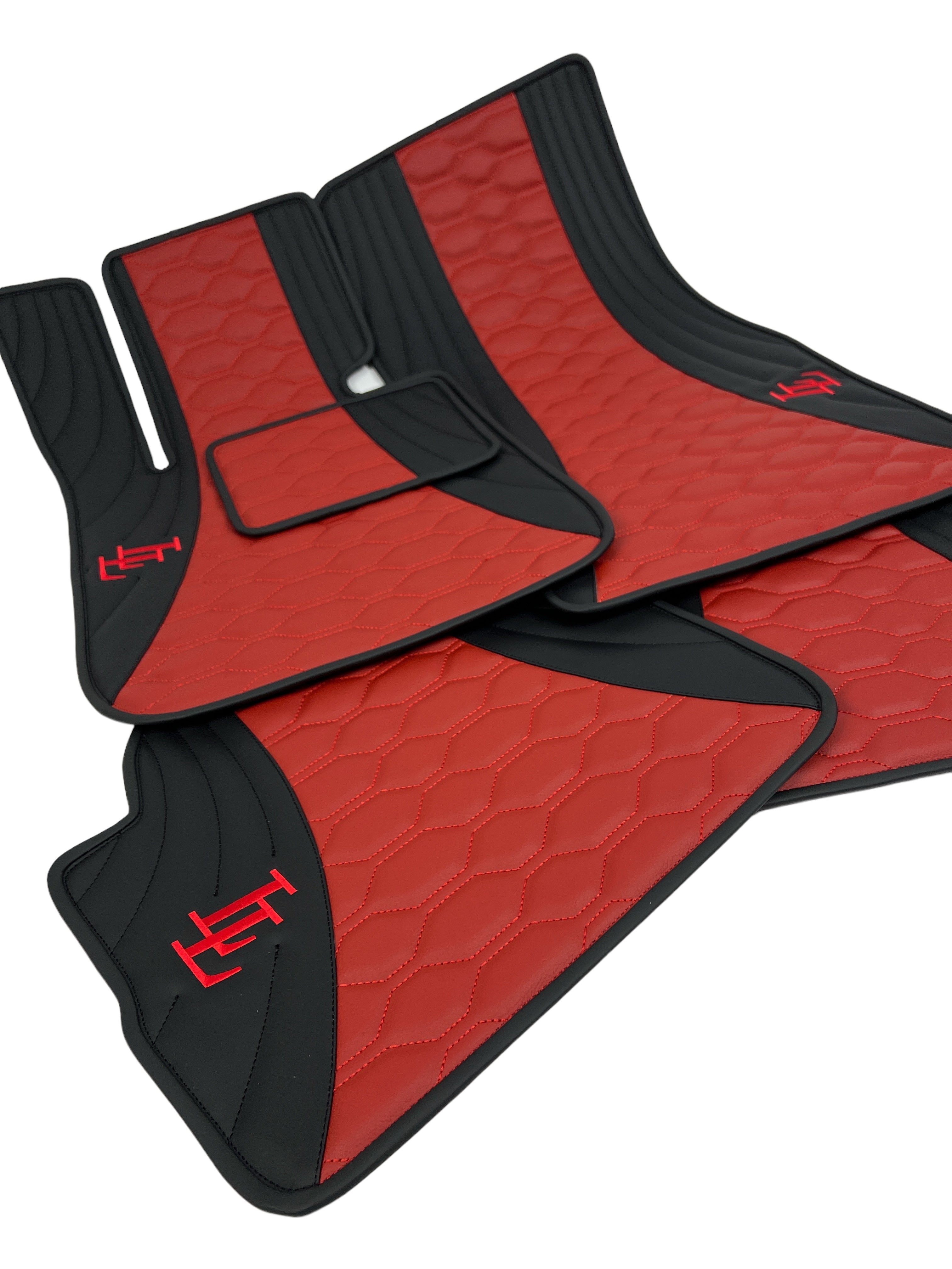 Car Floor Mats in "Figure Combination" Design Combined Black and Red