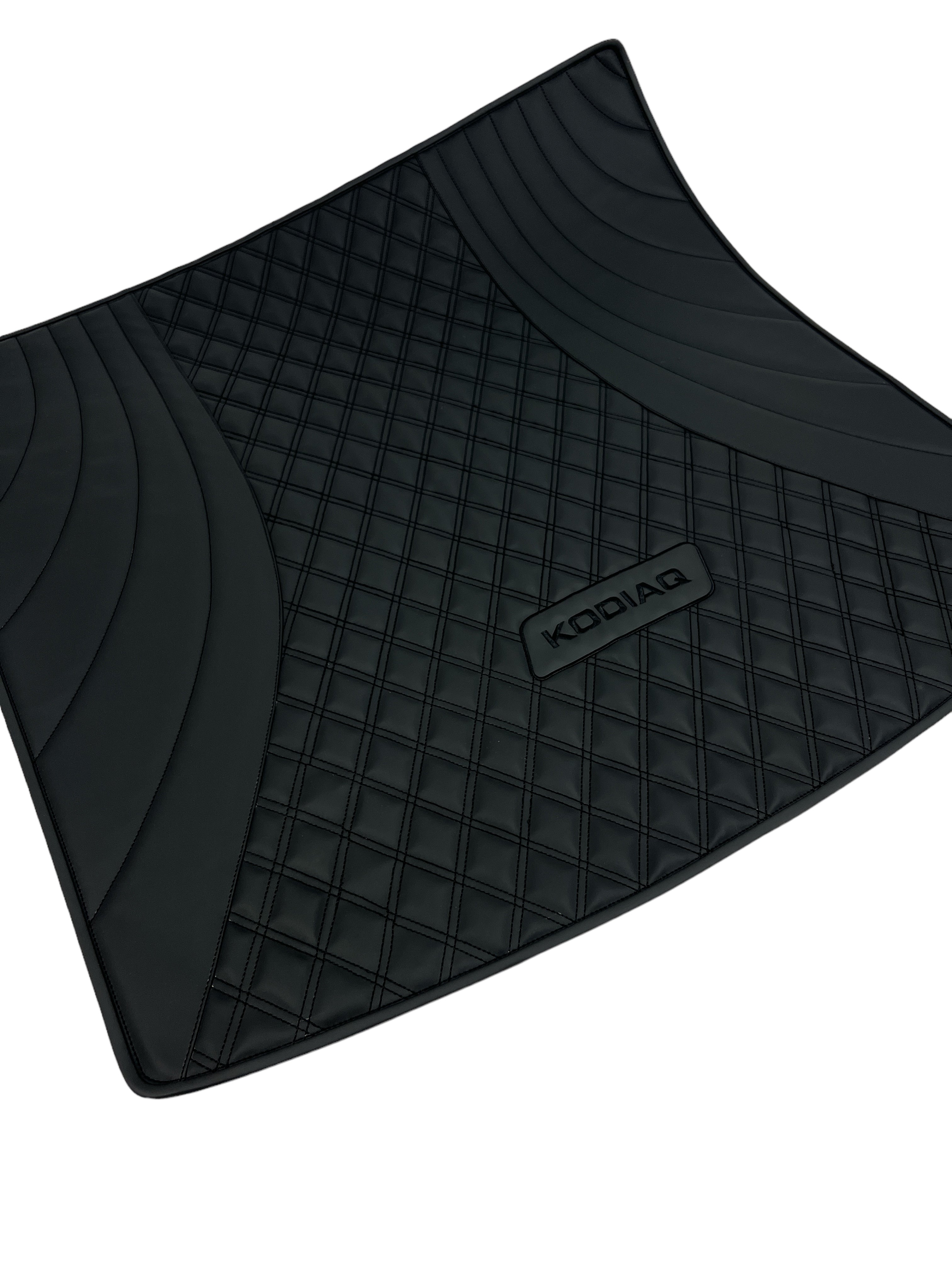 Trunk Mats in "Figure Double Rhombus" Design Total Black