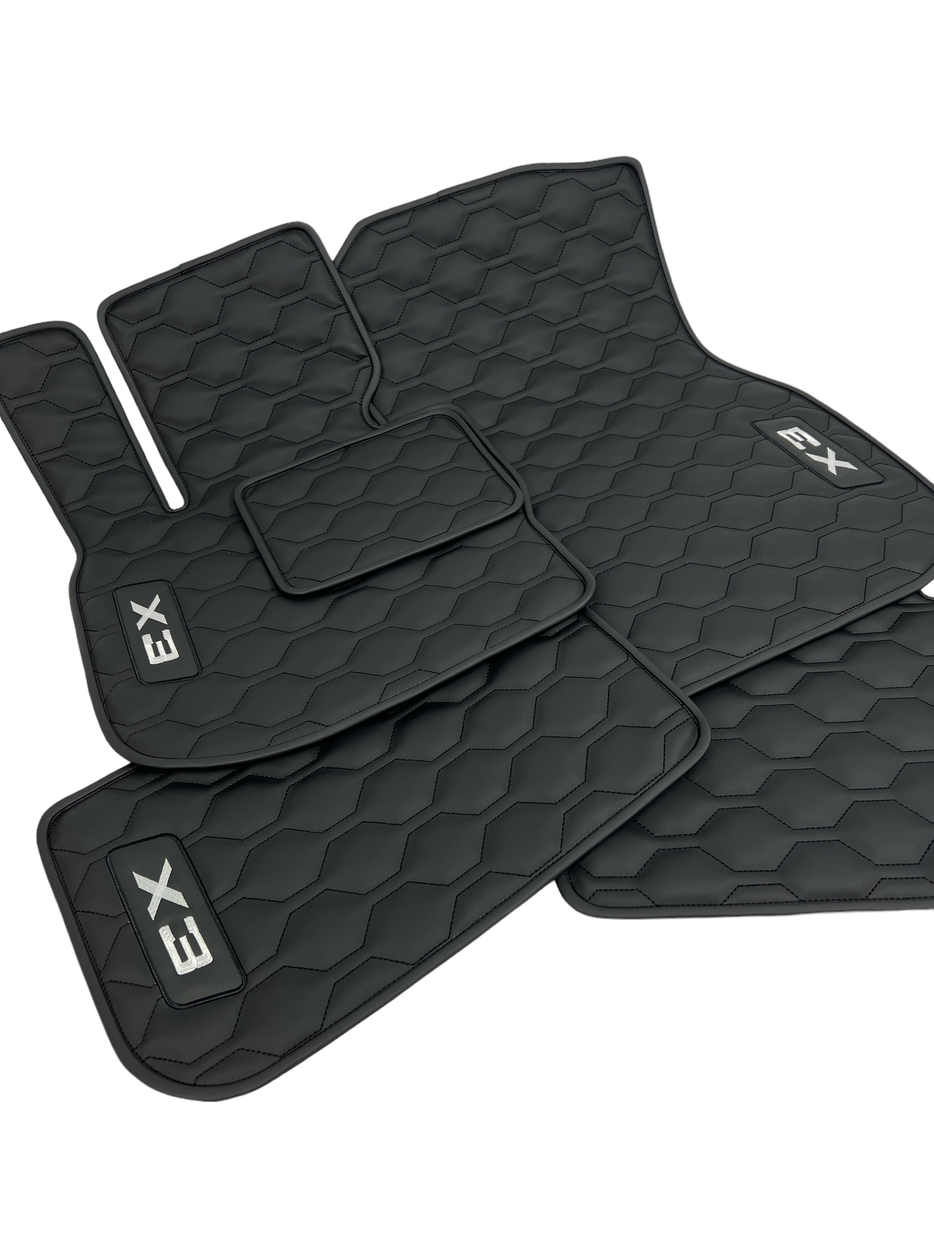 Car Floor Mats in "Big Comb" Design Total Black with White Logo